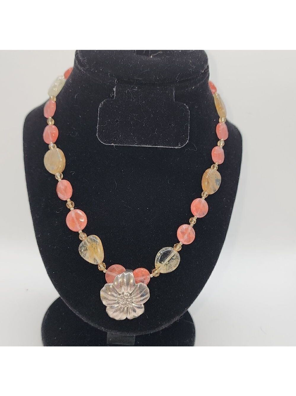 Sterling Silver 925 Vintage Lucite Necklace with .925 Earrings.